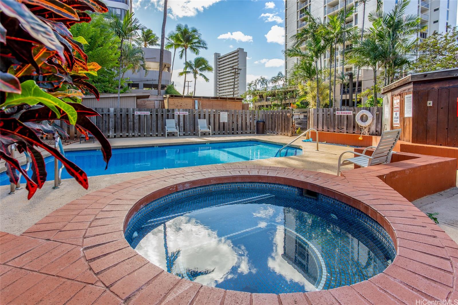 Kings Gate condo # 1601, Honolulu, Hawaii - photo 24 of 25