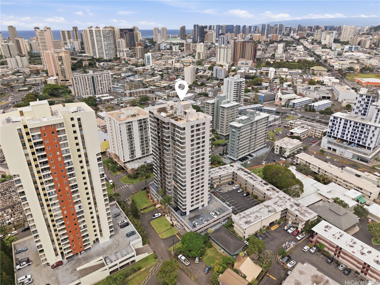 Kings Gate condo # 1805, Honolulu, Hawaii - photo 13 of 19