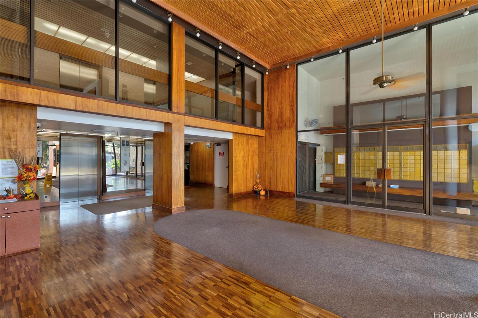 Kings Gate condo # 2106, Honolulu, Hawaii - photo 16 of 23