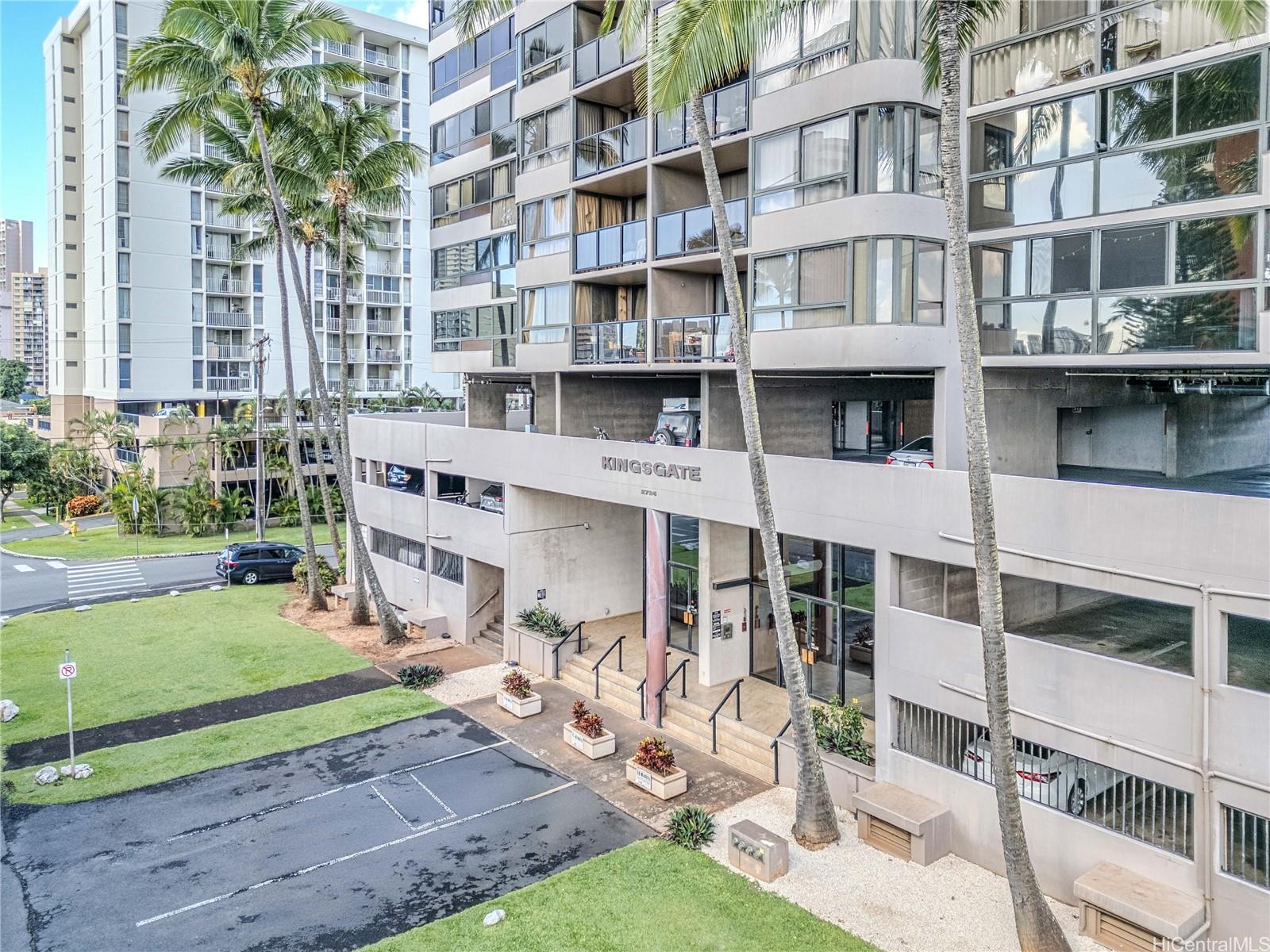 Kings Gate condo # 705, Honolulu, Hawaii - photo 14 of 15