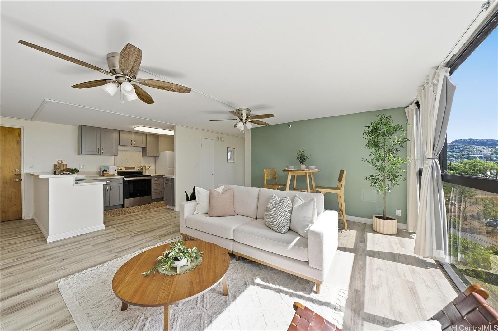 Kings Gate condo # 803, Honolulu, Hawaii - photo 2 of 21