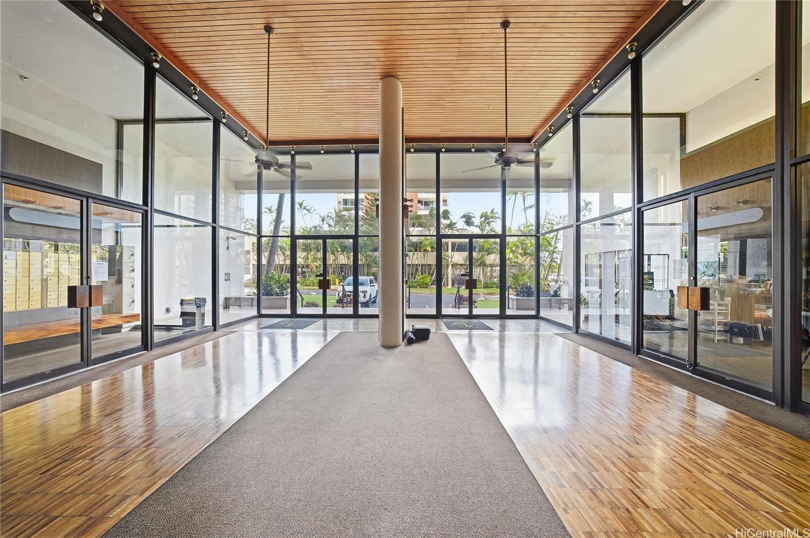 Kings Gate condo # 803, Honolulu, Hawaii - photo 16 of 21