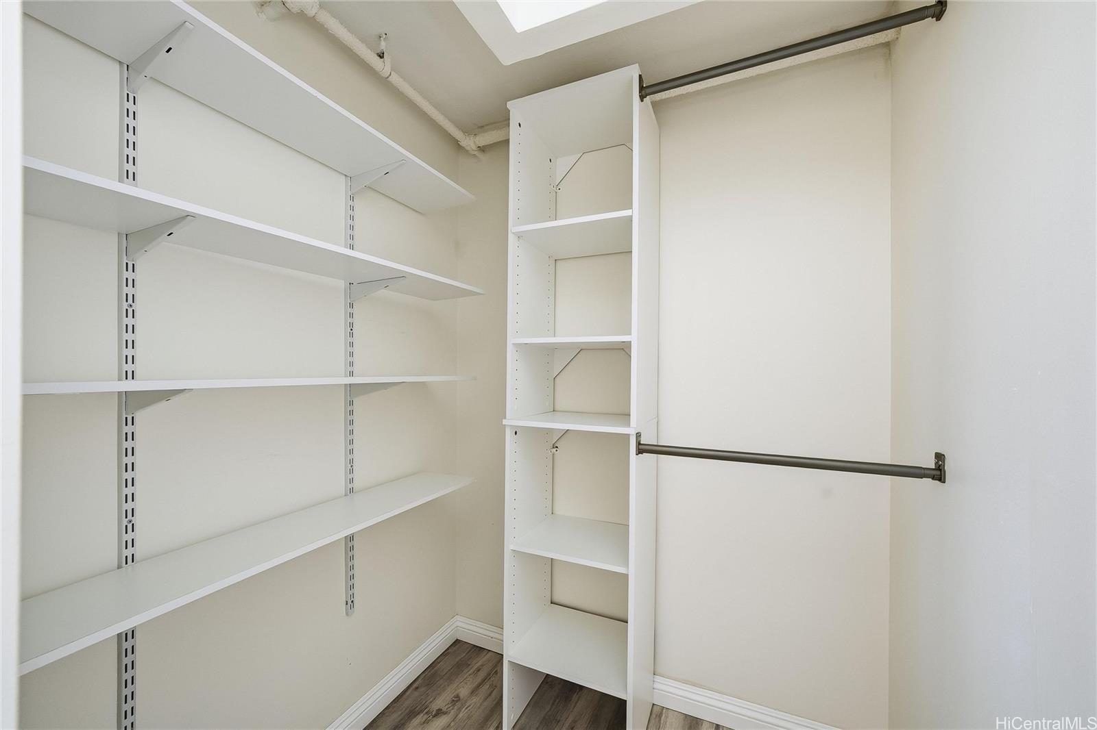 Kings Gate condo # 803, Honolulu, Hawaii - photo 9 of 21