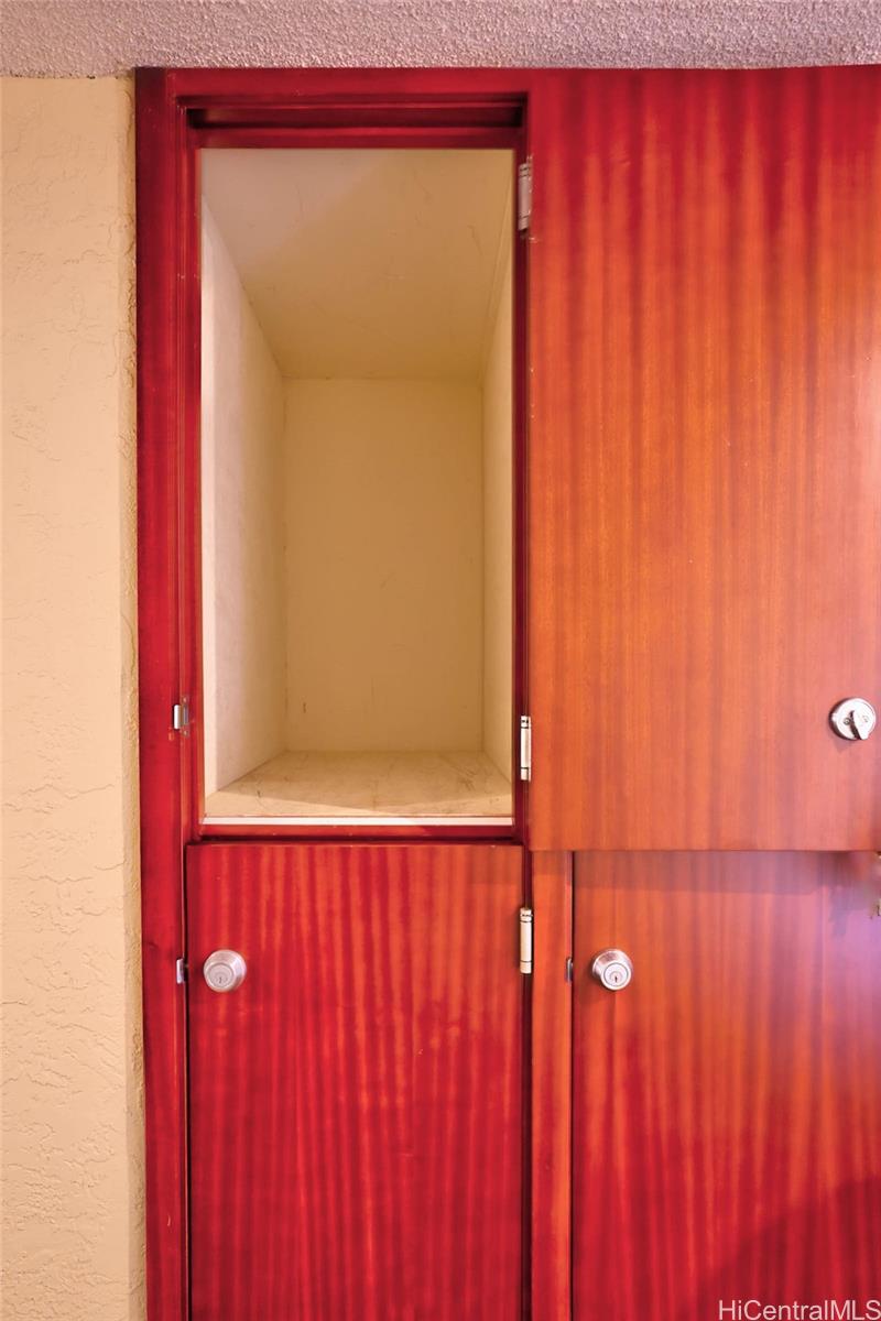 Hale Kulanui condo # 1101, Honolulu, Hawaii - photo 14 of 20