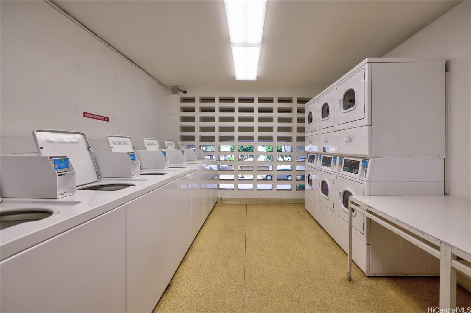 Hale Kulanui condo # 1101, Honolulu, Hawaii - photo 15 of 19