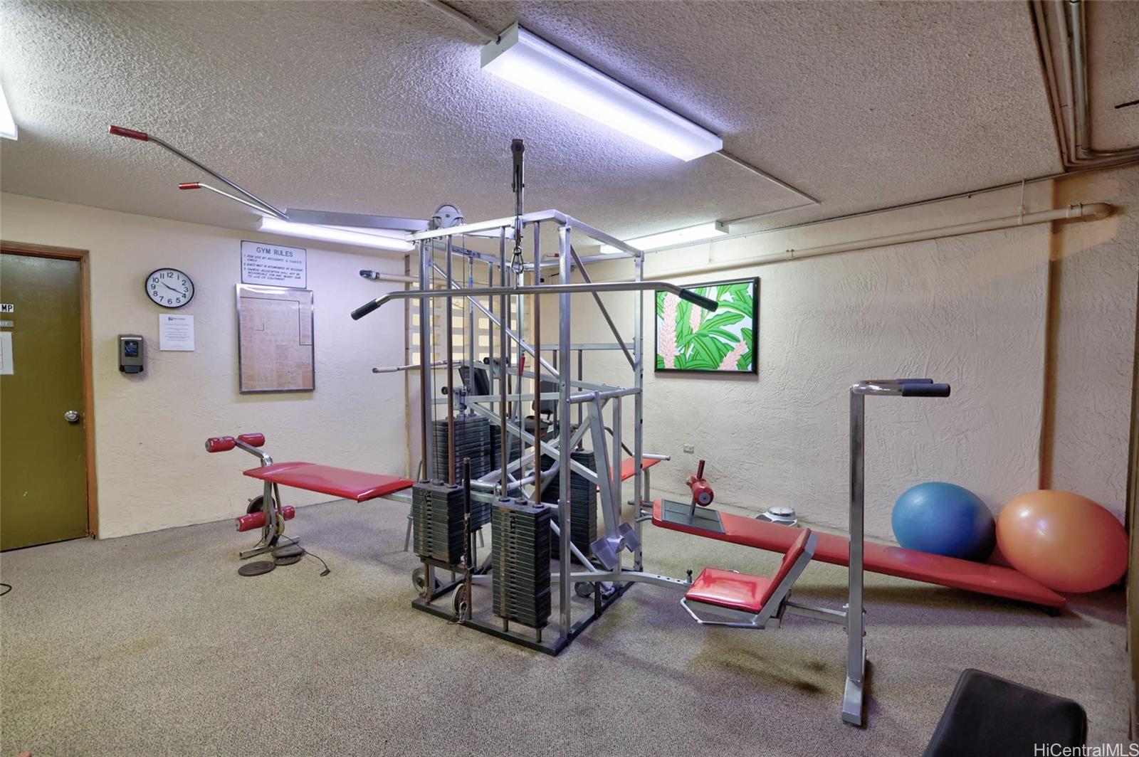 Hale Kulanui condo # 1101, Honolulu, Hawaii - photo 17 of 20