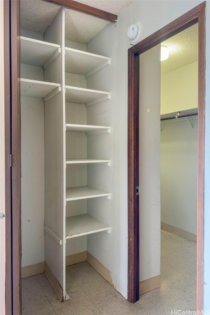 Hale Kulanui condo # 1101, Honolulu, Hawaii - photo 8 of 19