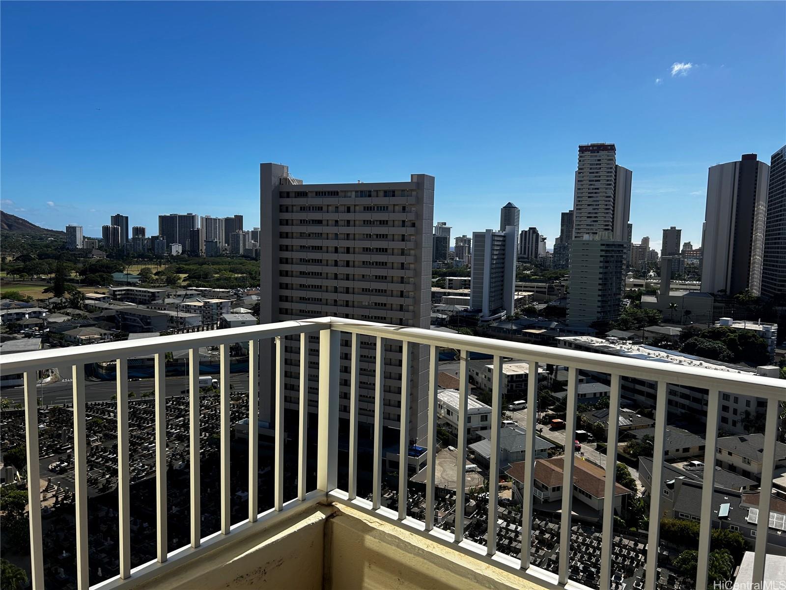 2740 Kuilei St Honolulu - Rental - photo 13 of 13