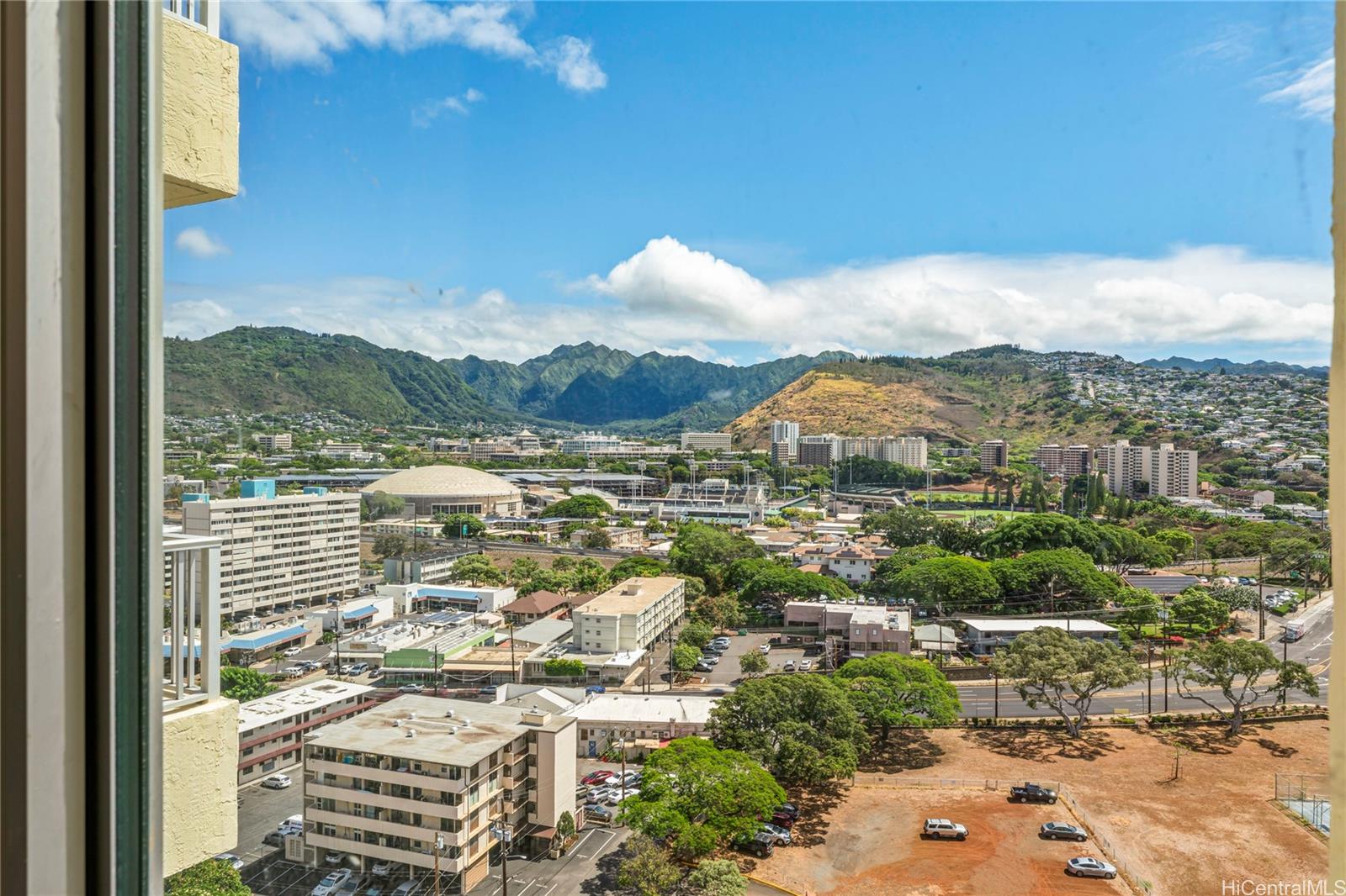 Hale Kulanui condo # 1902, Honolulu, Hawaii - photo 15 of 23