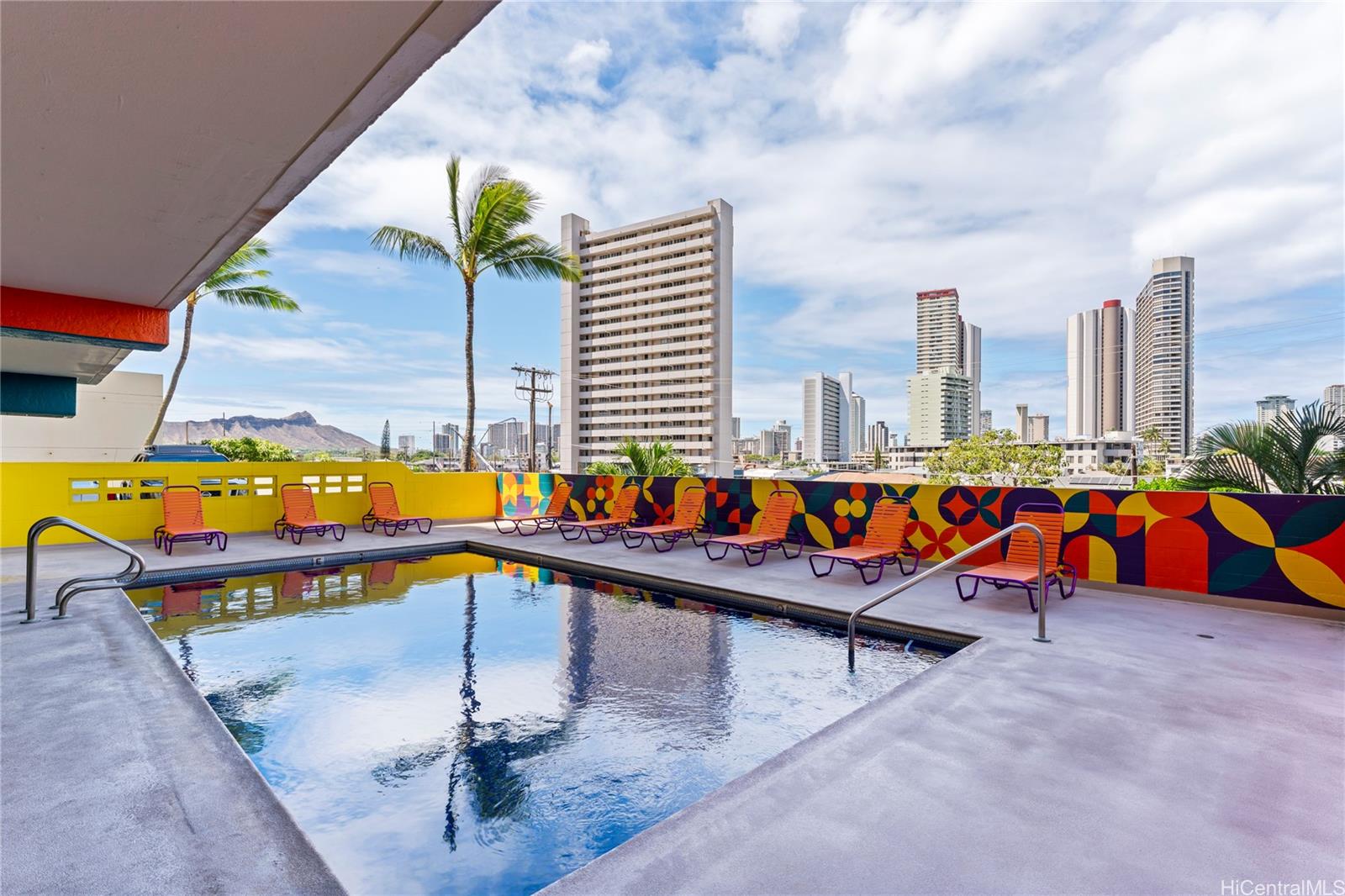 Hale Kulanui condo # 1902, Honolulu, Hawaii - photo 18 of 23