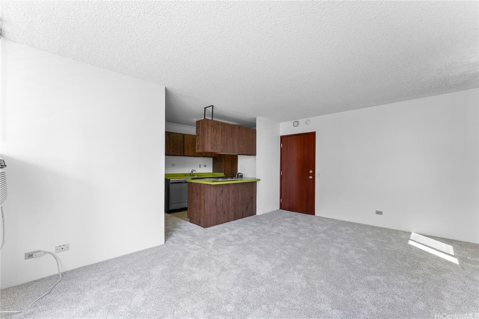 Hale Kulanui condo # 1902, Honolulu, Hawaii - photo 4 of 23