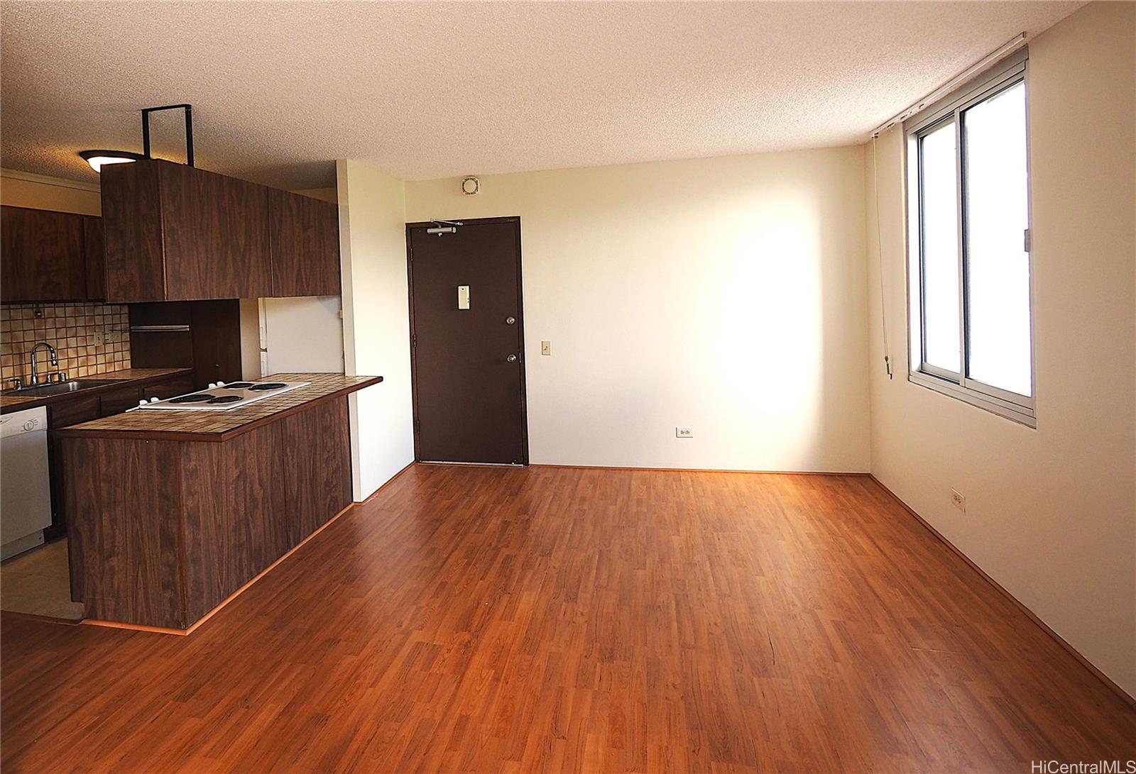 Hale Kulanui condo # 402, Honolulu, Hawaii - photo 3 of 12