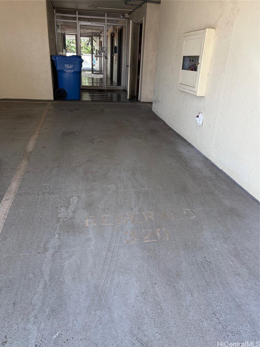 2740 Kuilei Street Honolulu - Rental - photo 13 of 13