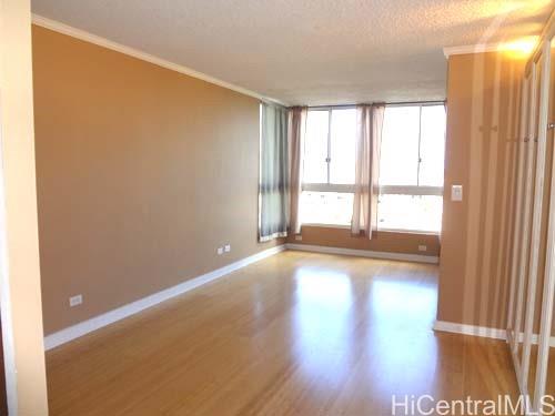 2740 Kuilei Street Honolulu - Rental - photo 3 of 15