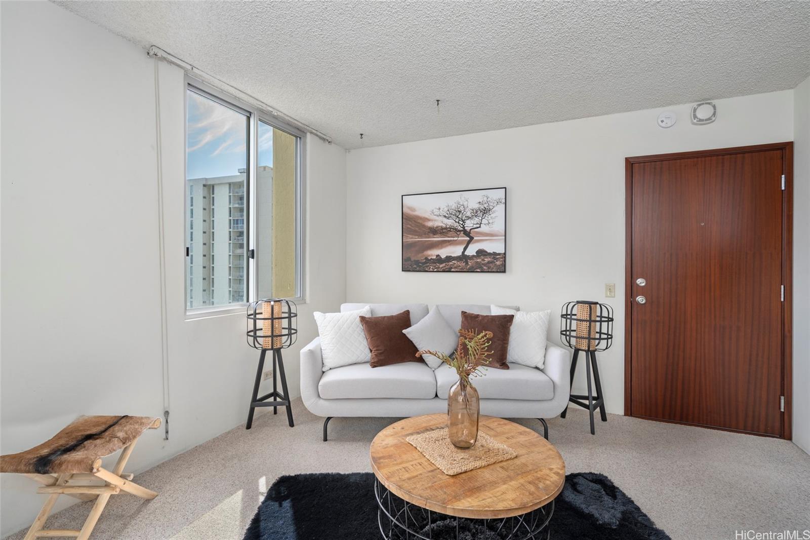 Hale Kulanui condo # 803, Honolulu, Hawaii - photo 2 of 23