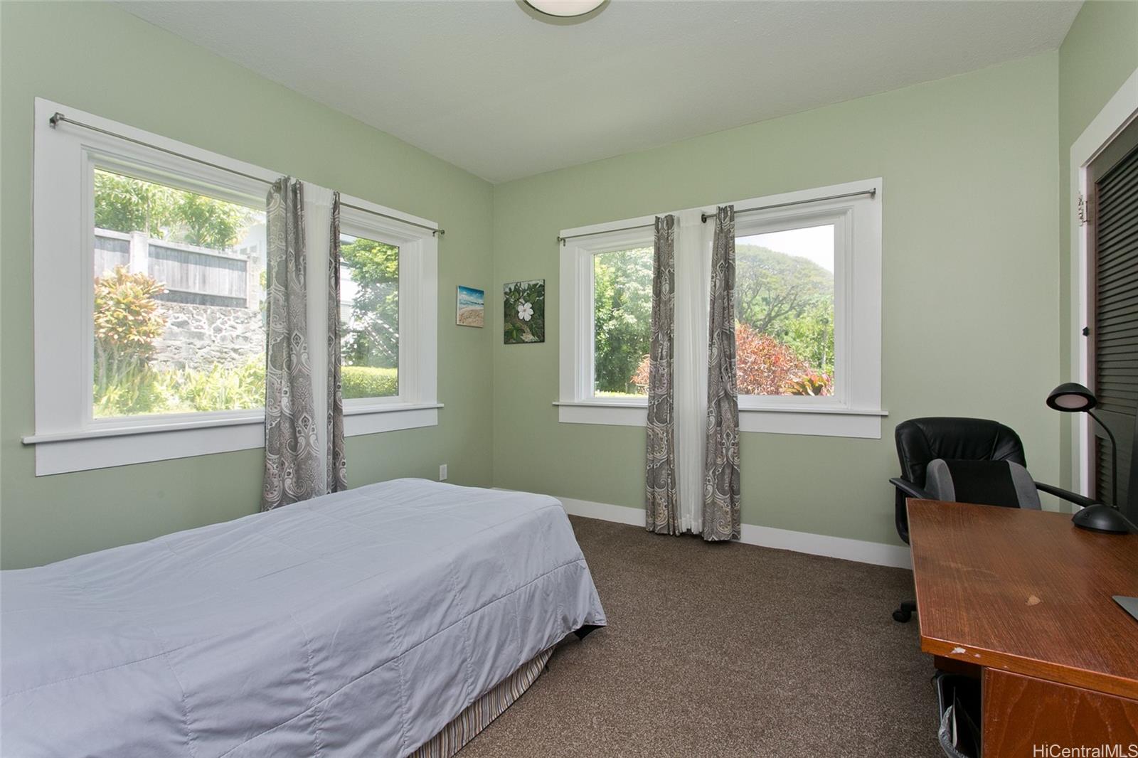 2742  Manoa Road Manoa Area, Honolulu home - photo 13 of 25