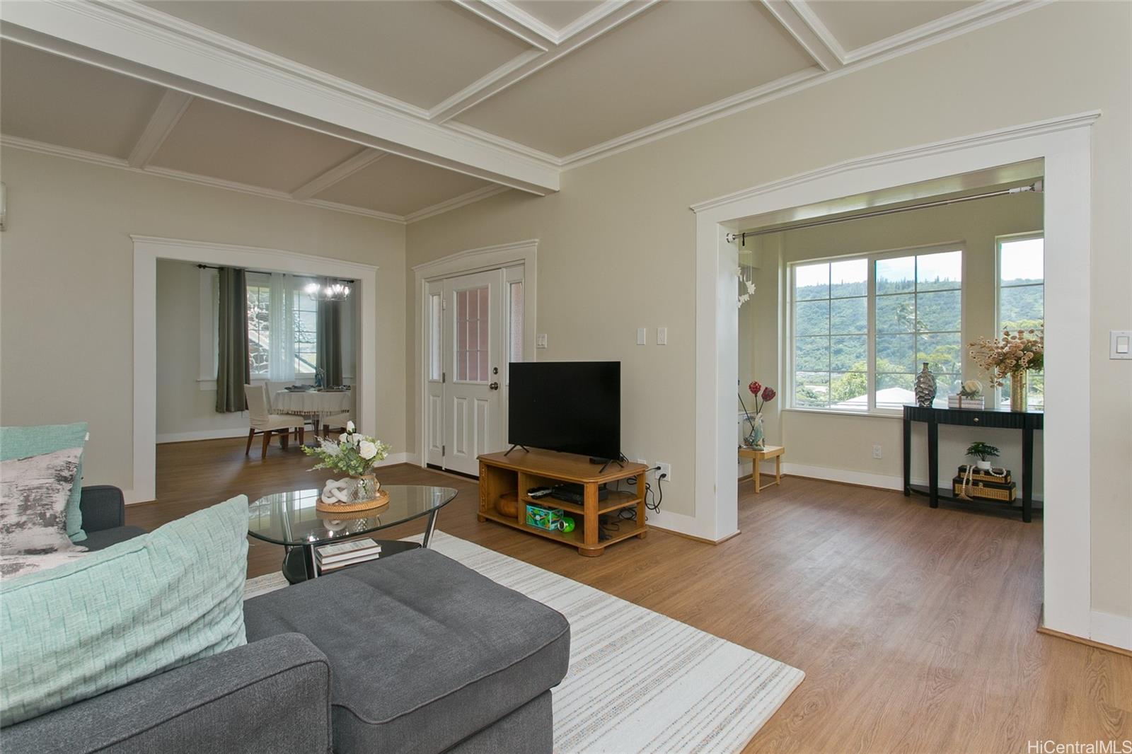 2742  Manoa Road Manoa Area, Honolulu home - photo 5 of 25