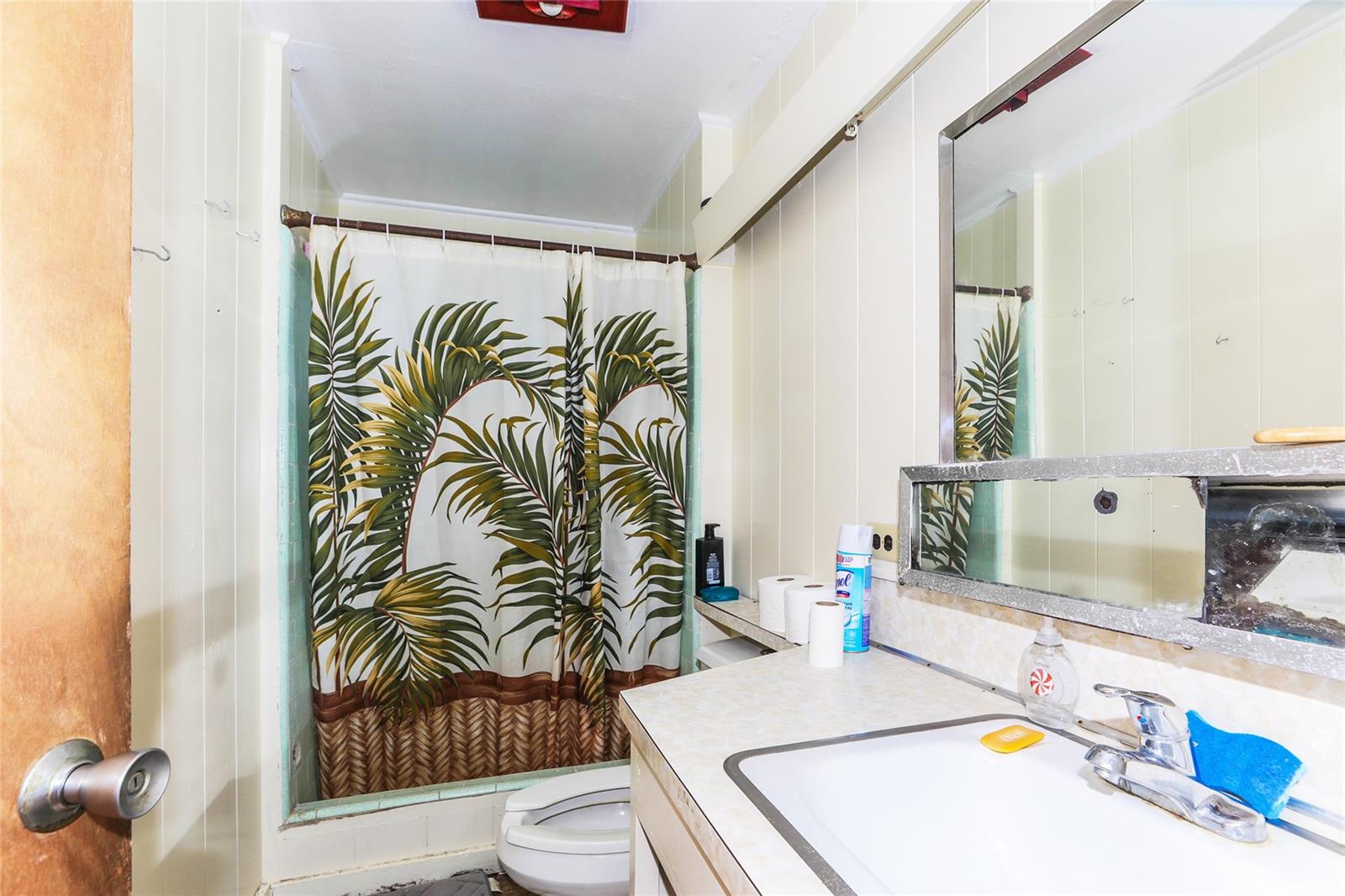 2749  Piliwai Street Kalihi Valley, Honolulu home - photo 10 of 19