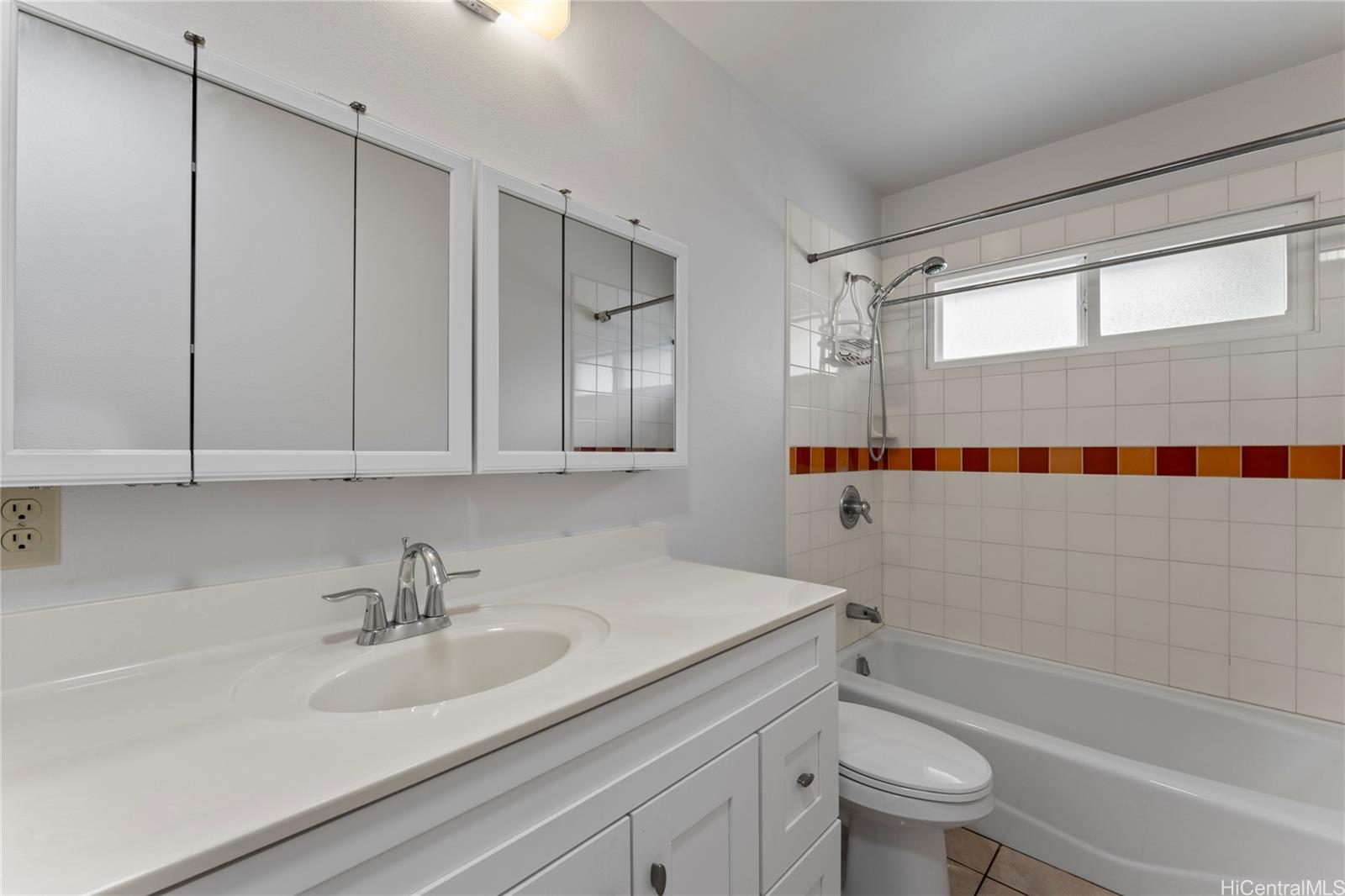 2751  Booth Road Pauoa Valley, Honolulu home - photo 10 of 18