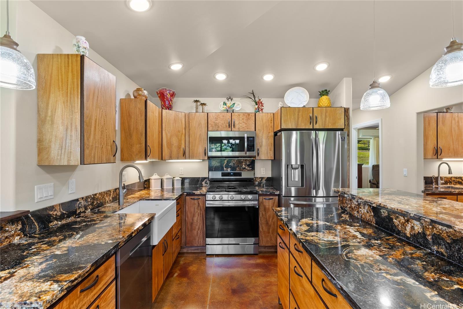 27-525  Kalaoa Camp Road Papaikou, South Hilo home - photo 6 of 25