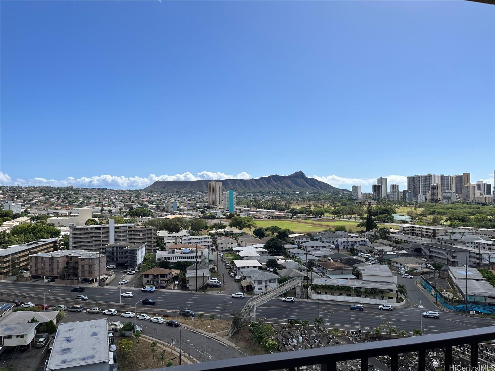 2754 Kuilei Street Honolulu - Rental - photo 2 of 12