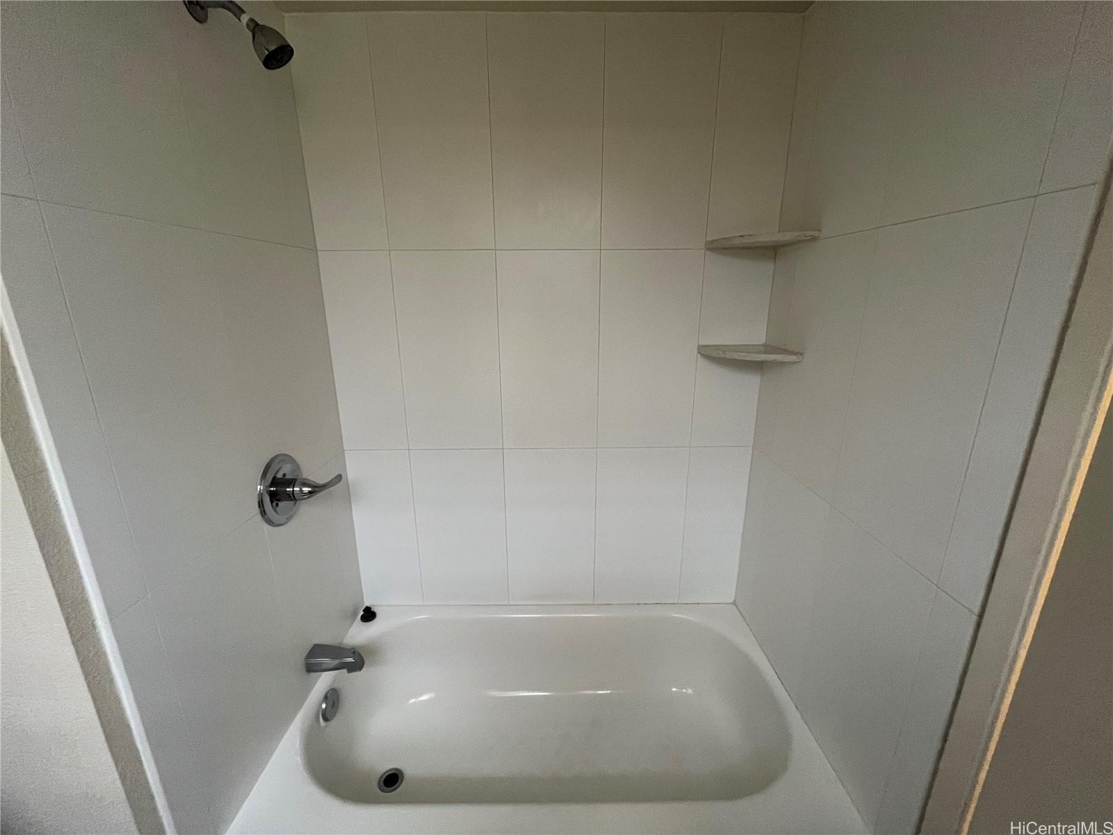 2754 Kuilei St Honolulu - Rental - photo 13 of 13