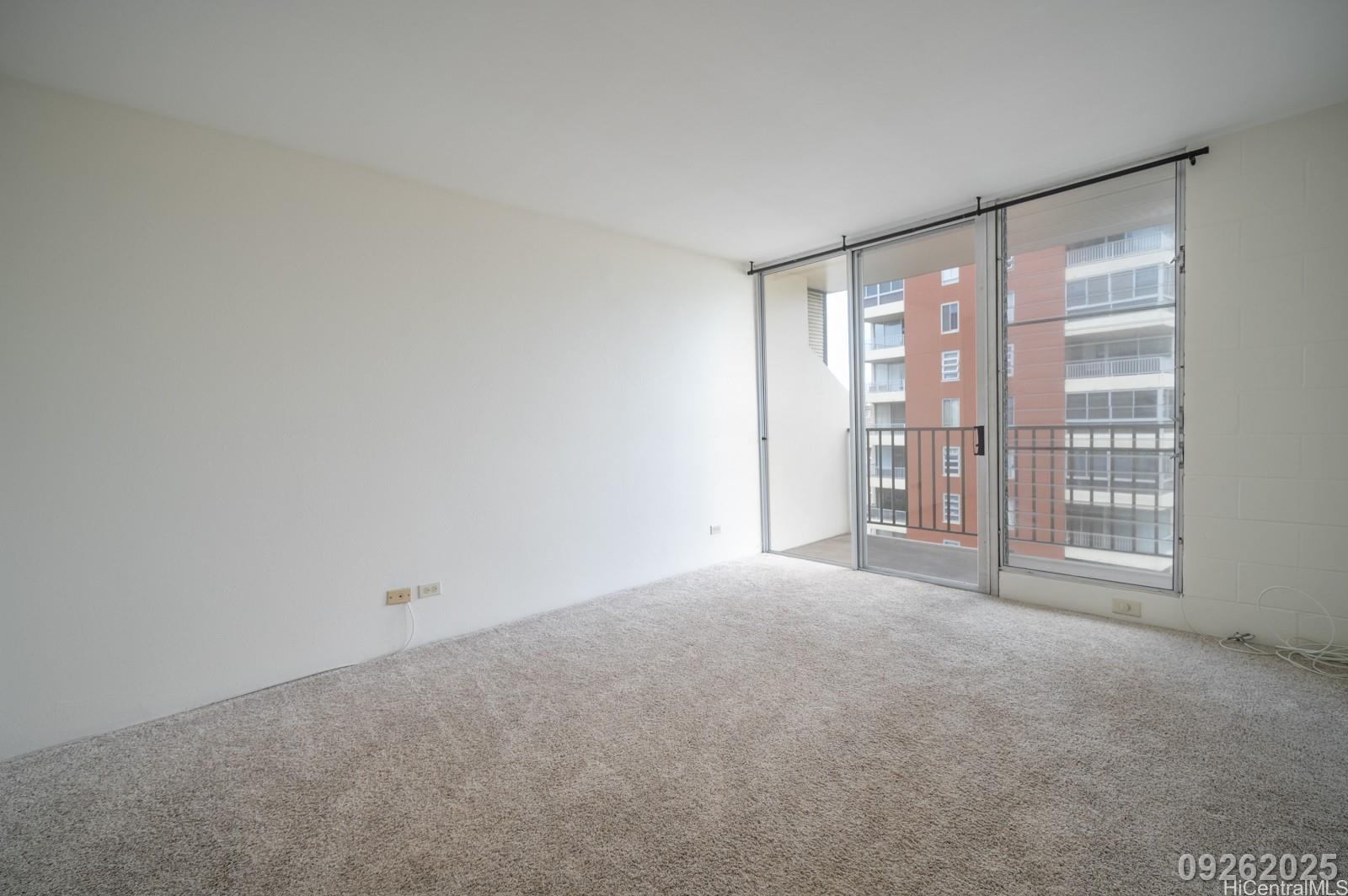 2754 Kuilei St Honolulu - Rental - photo 16 of 17