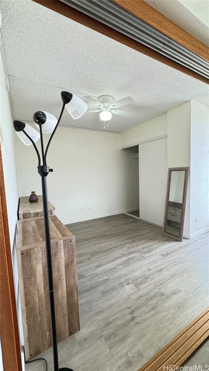 Rainbow Place condo # 2101, Honolulu, Hawaii - photo 6 of 11