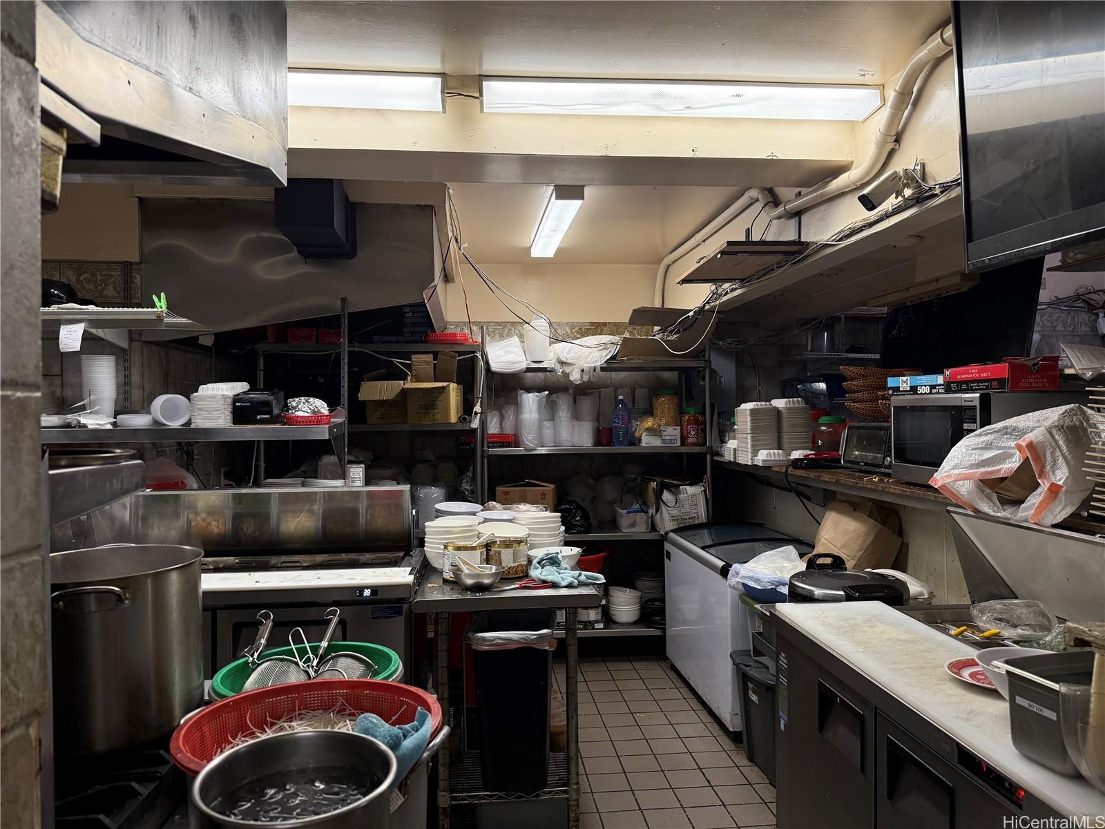 2756 Woodlawn Rd Manoa Area  - photo 12 of 16