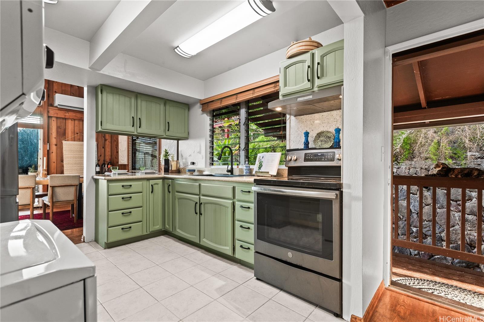 2771  Pacific Heights Road Pacific Heights, Honolulu home - photo 8 of 24