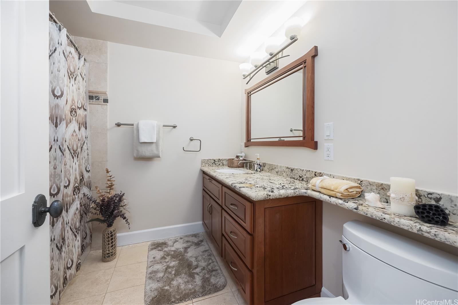 278  Makaweli Place Triangle, Hawaii Kai home - photo 22 of 25