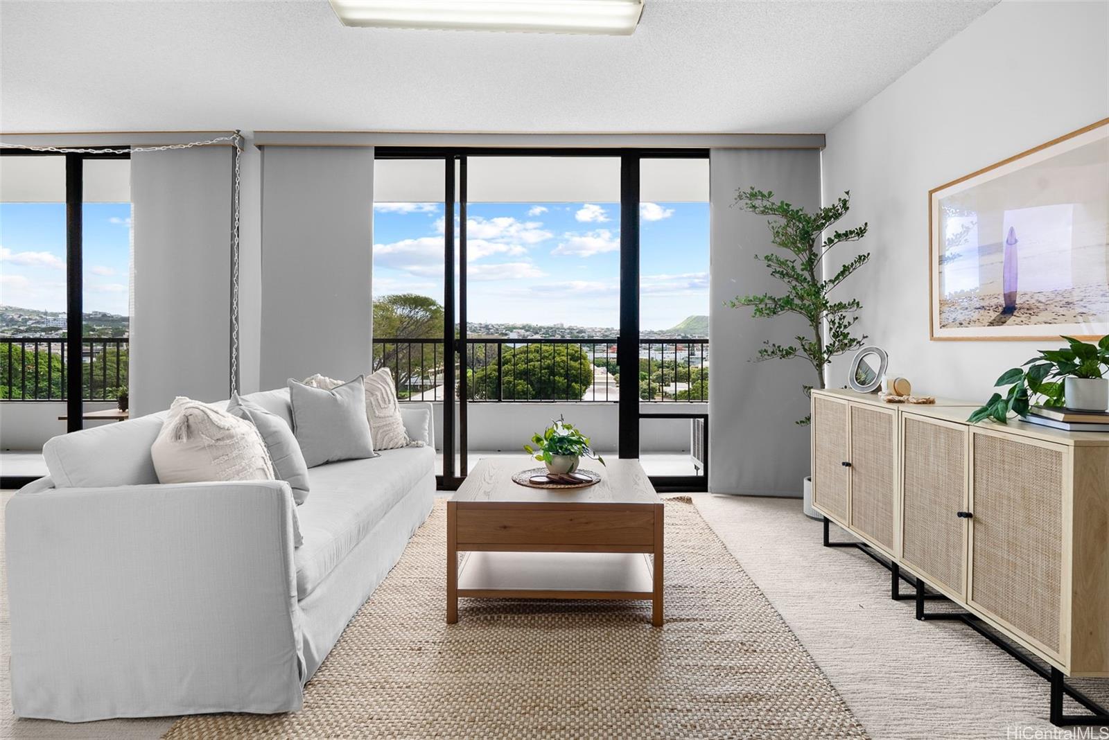 Kaimuki Parkside condo # 801, Honolulu, Hawaii - photo 3 of 24