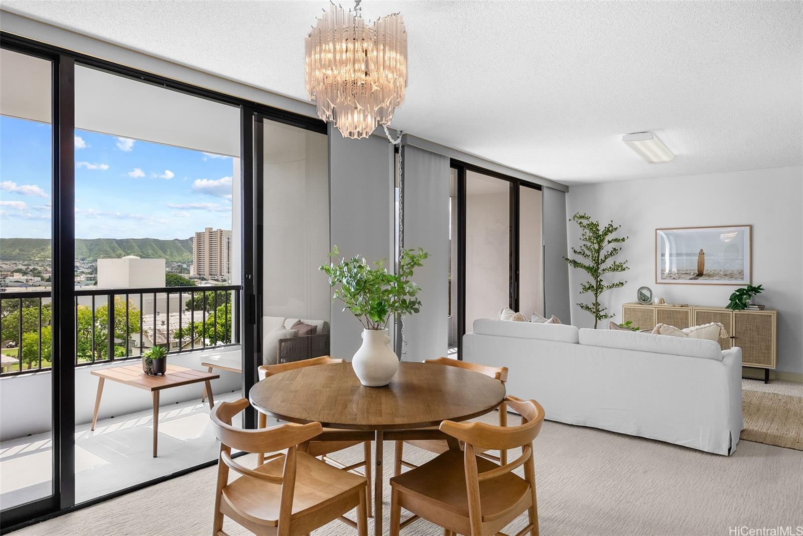 Kaimuki Parkside condo # 801, Honolulu, Hawaii - photo 7 of 24