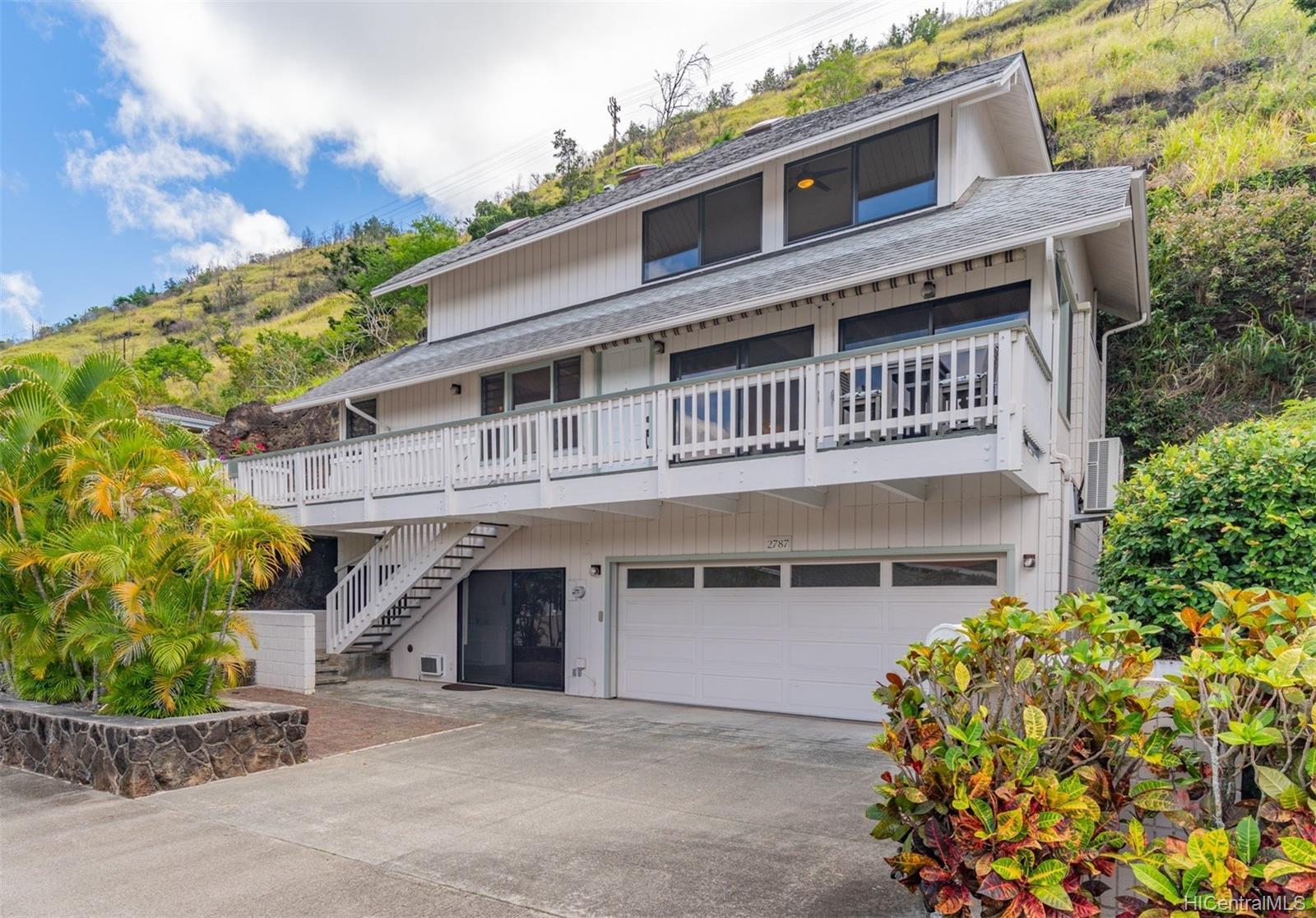 Manoa Hillside Estates condo # 42, Honolulu, Hawaii - photo 2 of 17