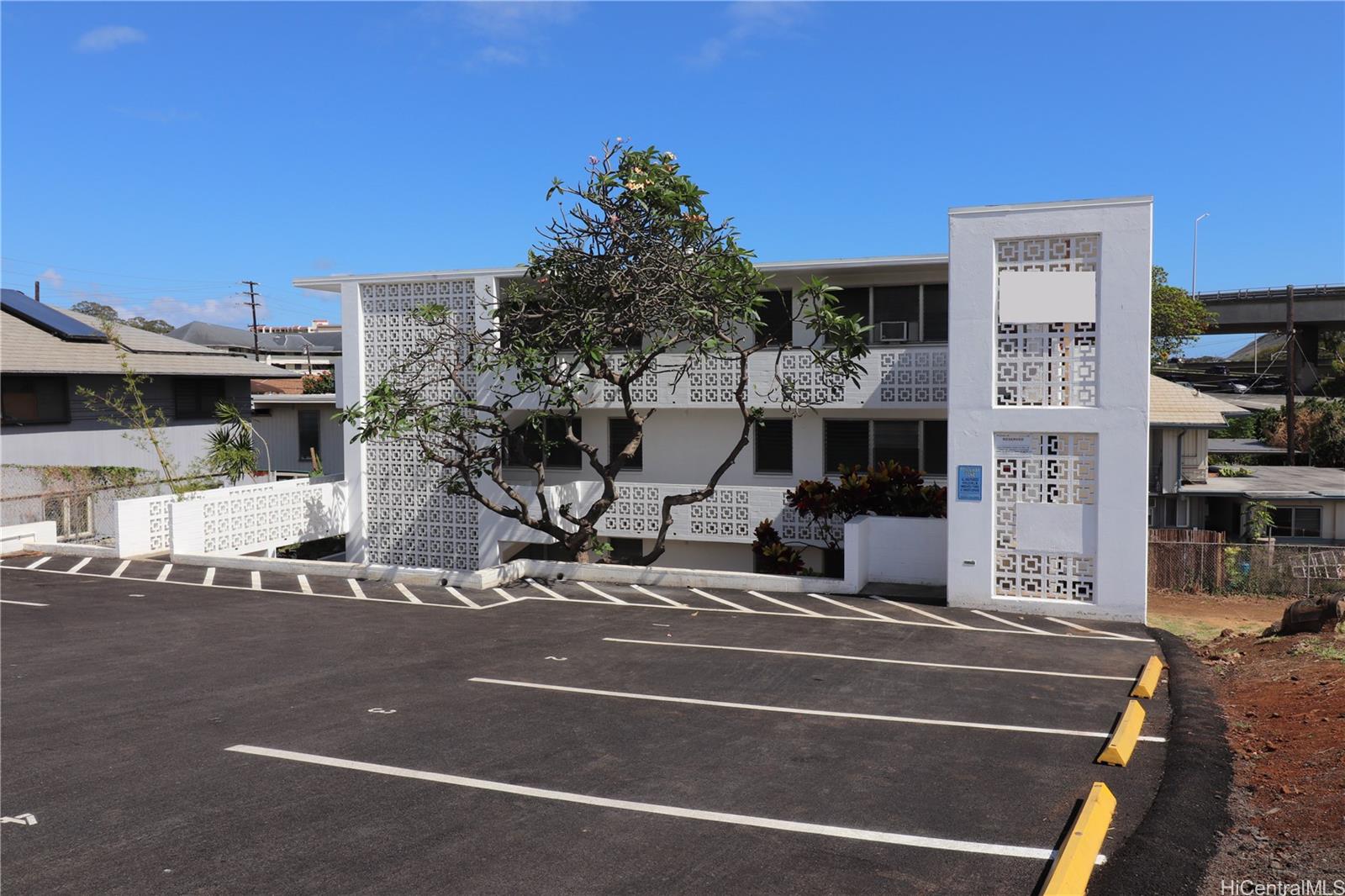 2787 Waialae Ave Honolulu - Rental - photo 10 of 10