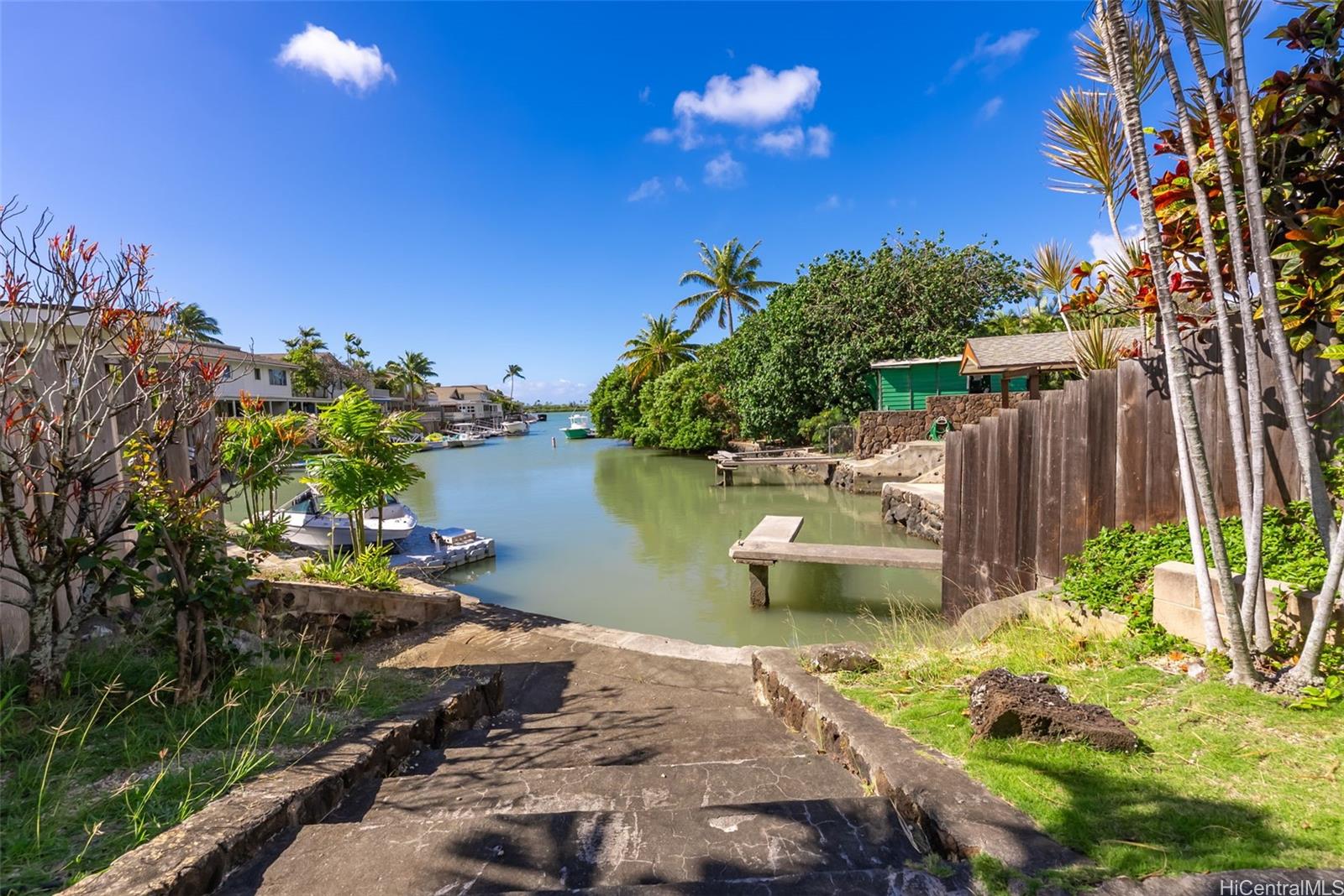 280 Opihikao Way townhouse # 681, Honolulu, Hawaii - photo 19 of 25