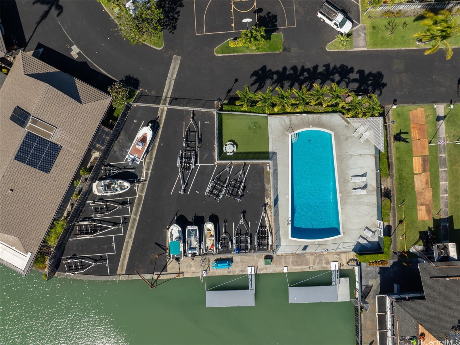 280 Opihikao Way townhouse # 681, Honolulu, Hawaii - photo 23 of 25