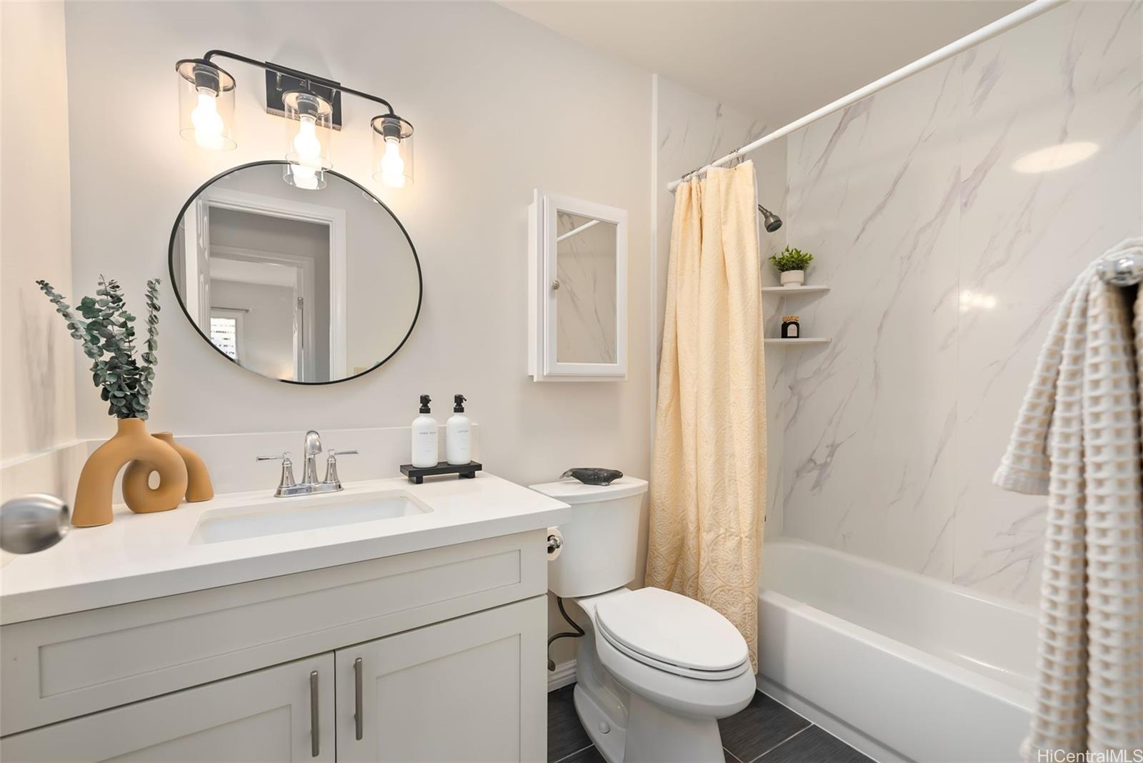 280 Opihikao Way townhouse # 681, Honolulu, Hawaii - photo 9 of 25