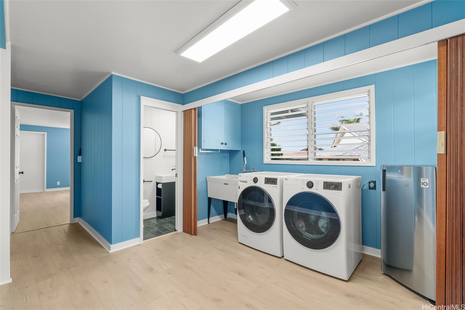 280  Polohiwa Place Dowsett, Honolulu home - photo 18 of 25