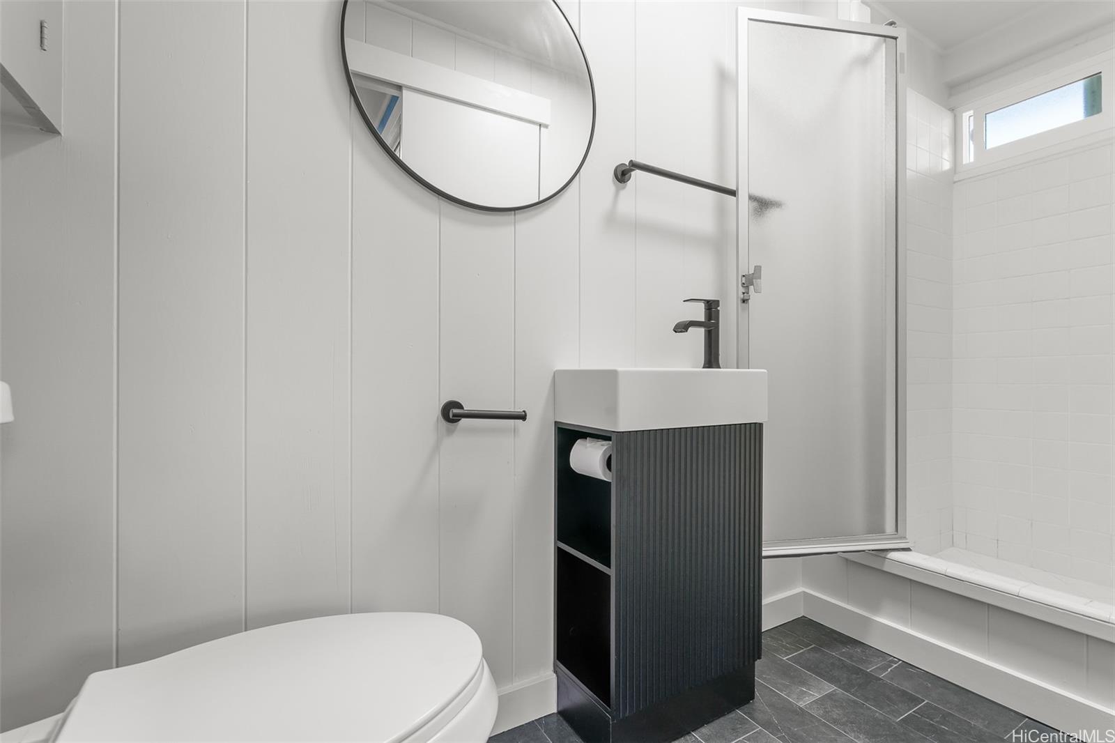 280  Polohiwa Place Dowsett, Honolulu home - photo 18 of 25