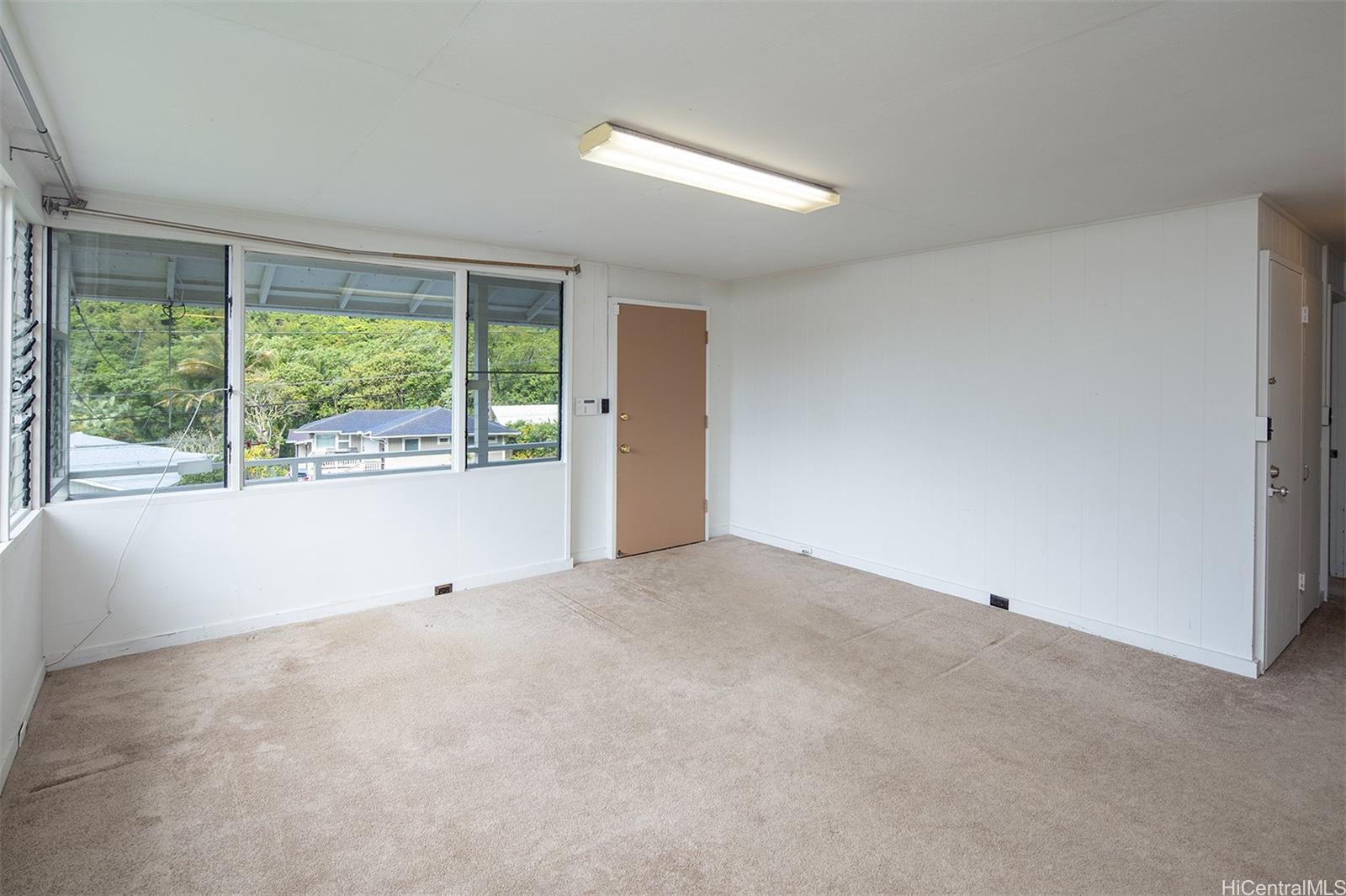 2801 Booth Rd Honolulu - Rental - photo 5 of 13