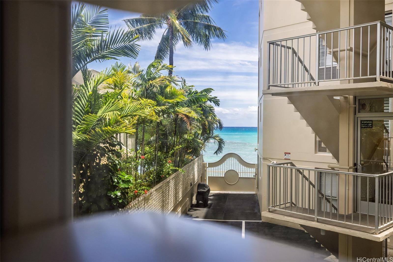 Kainalu condo # 2D, Honolulu, Hawaii - photo 18 of 20