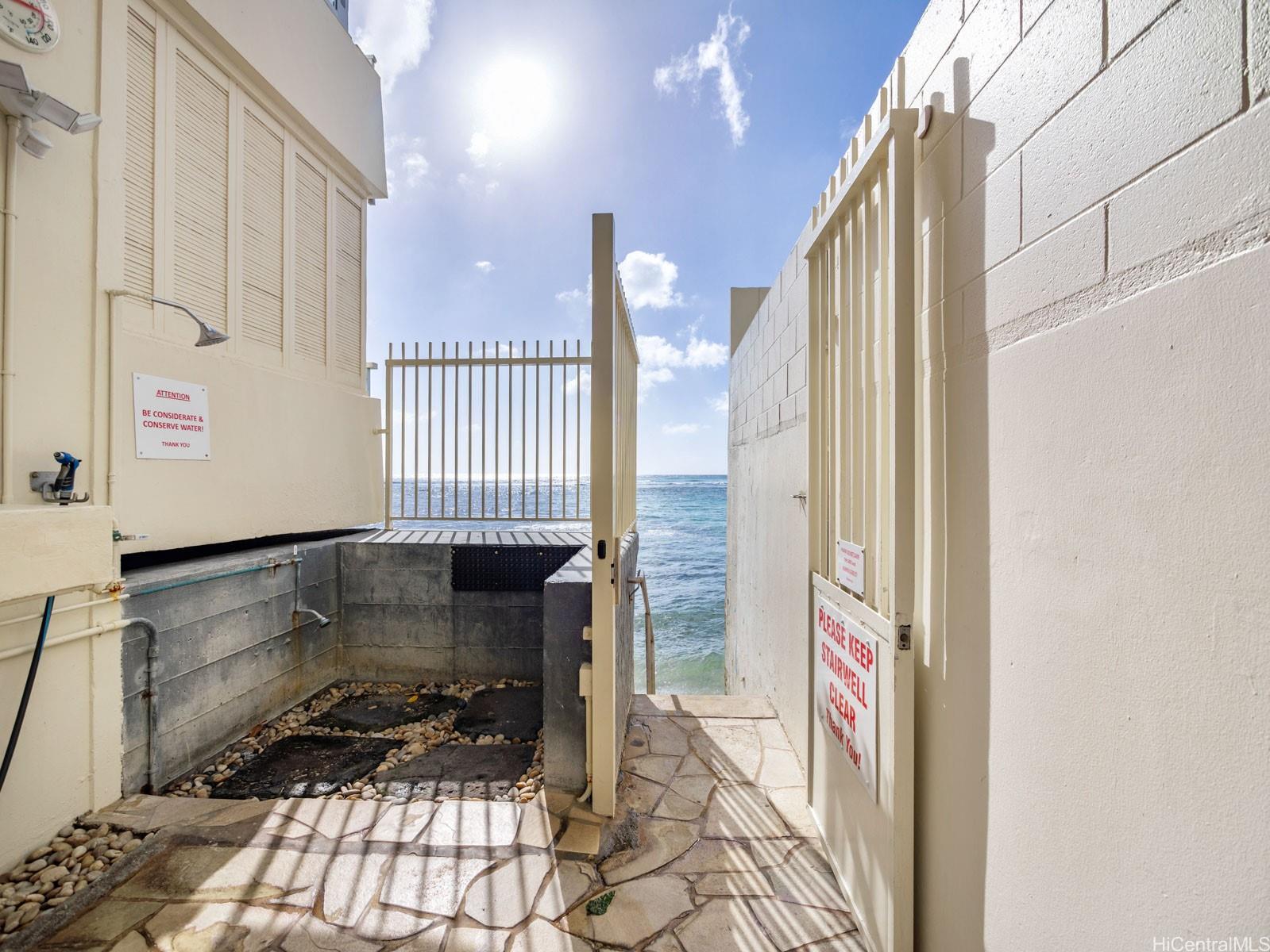 Kainalu condo # 3E, Honolulu, Hawaii - photo 19 of 25