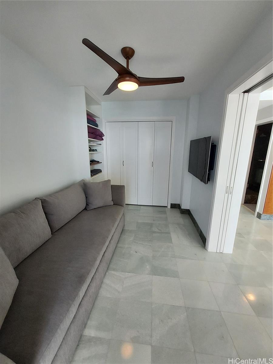 2801 Coconut Ave Honolulu - Rental - photo 6 of 12