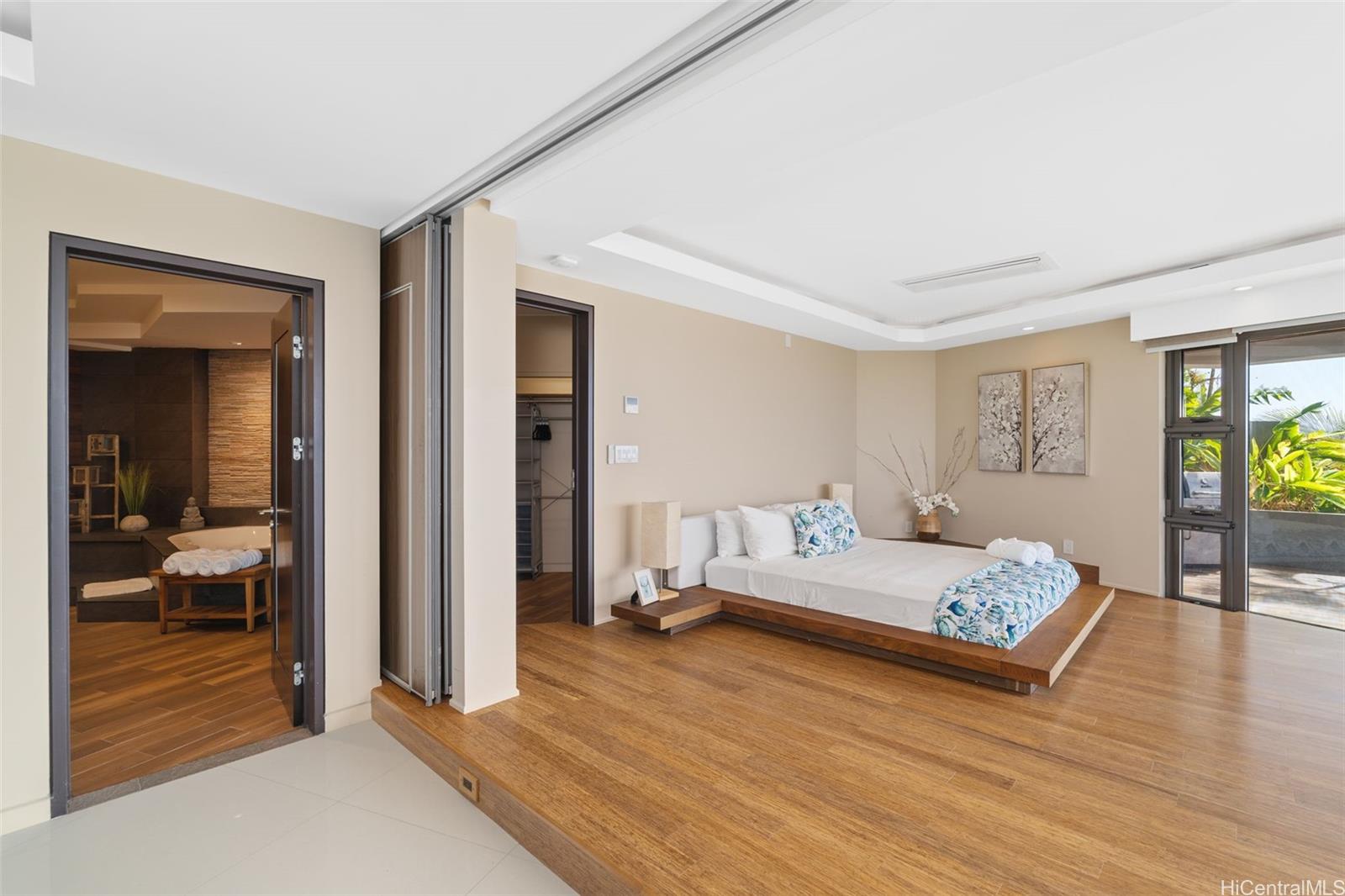 2809  Round Top Drive Makiki Heights, Honolulu home - photo 19 of 25