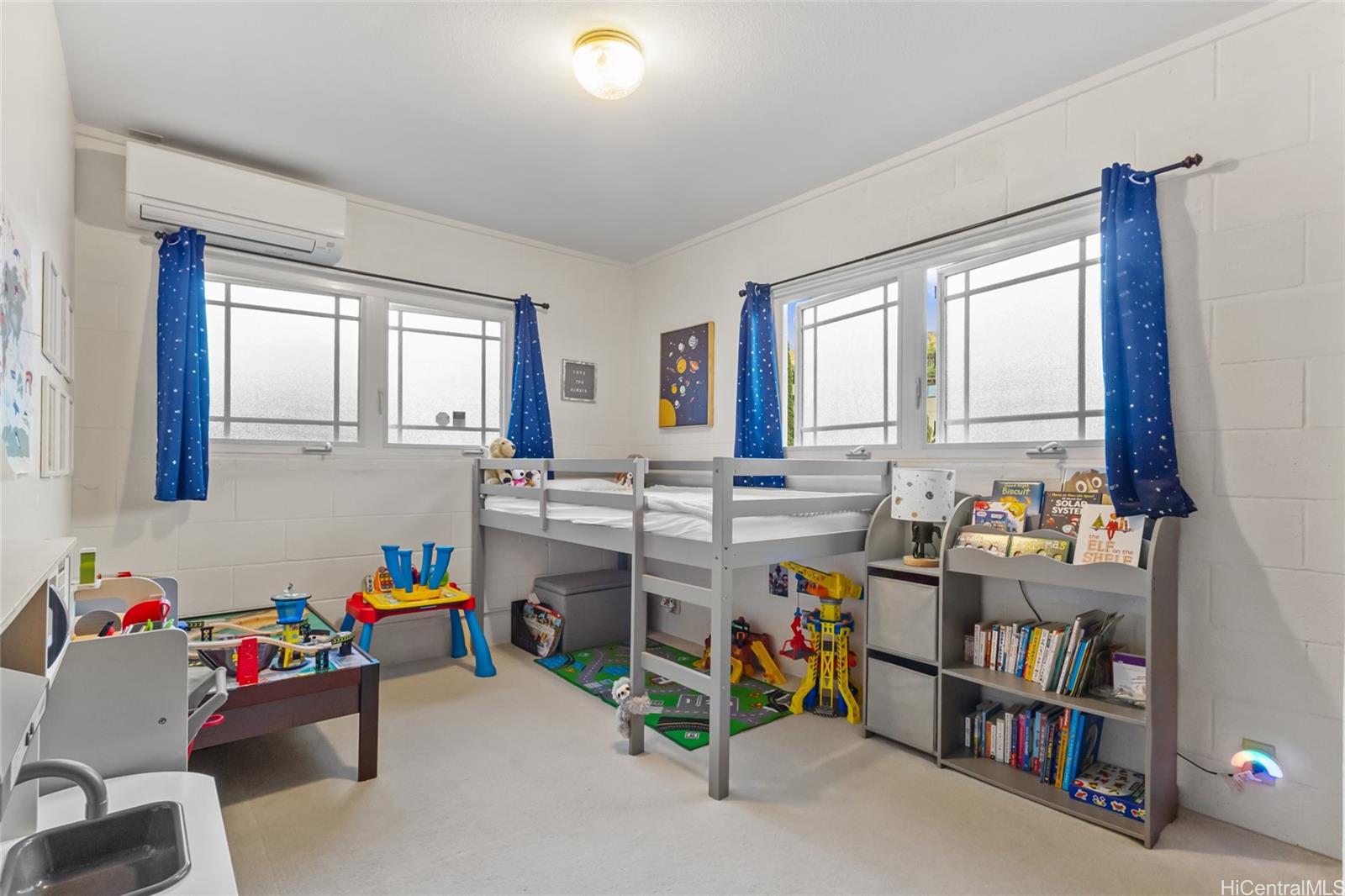 281  Puiwa Road Dowsett, Honolulu home - photo 12 of 19