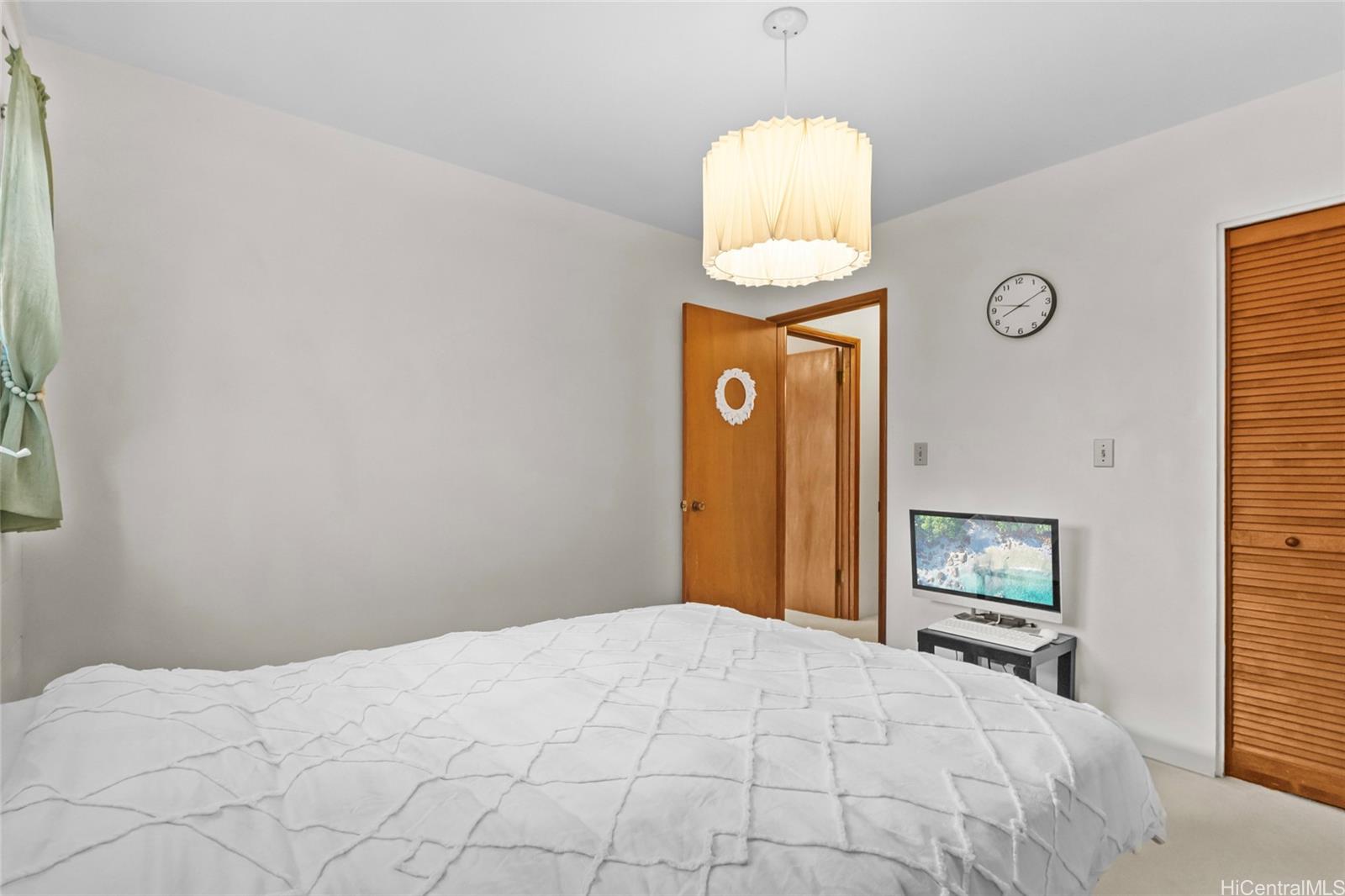 281  Puiwa Road Dowsett, Honolulu home - photo 13 of 19