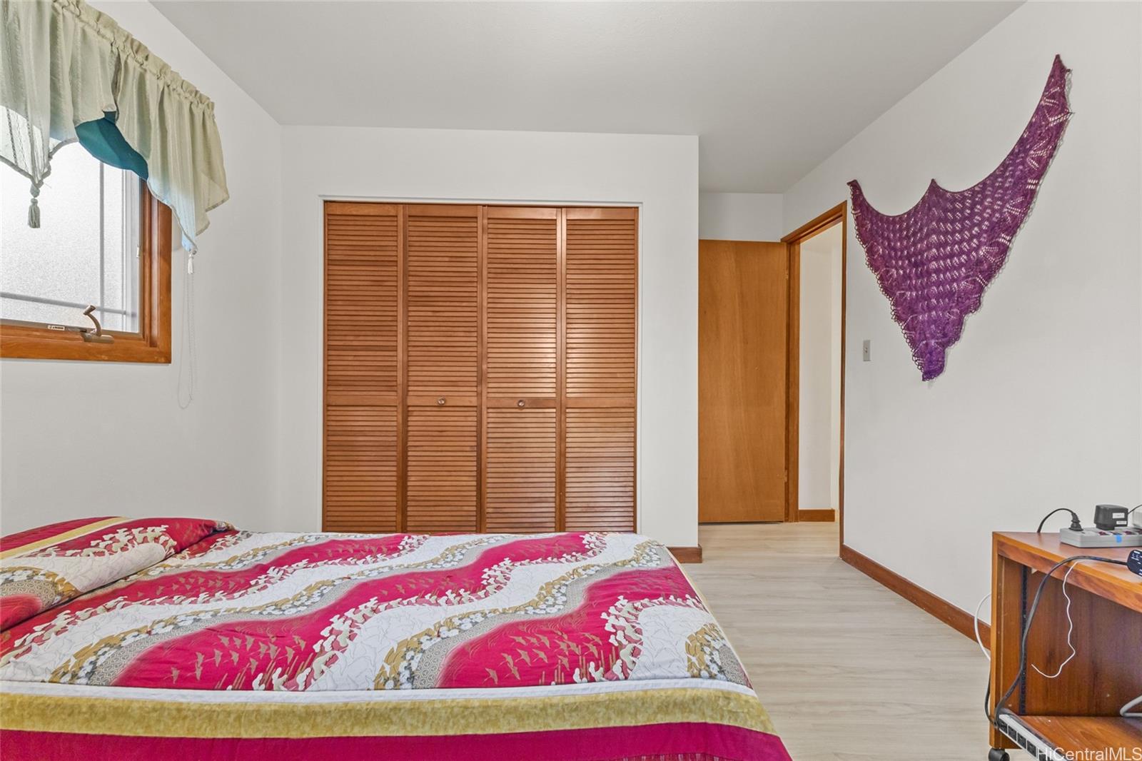 281  Puiwa Road Dowsett, Honolulu home - photo 5 of 19