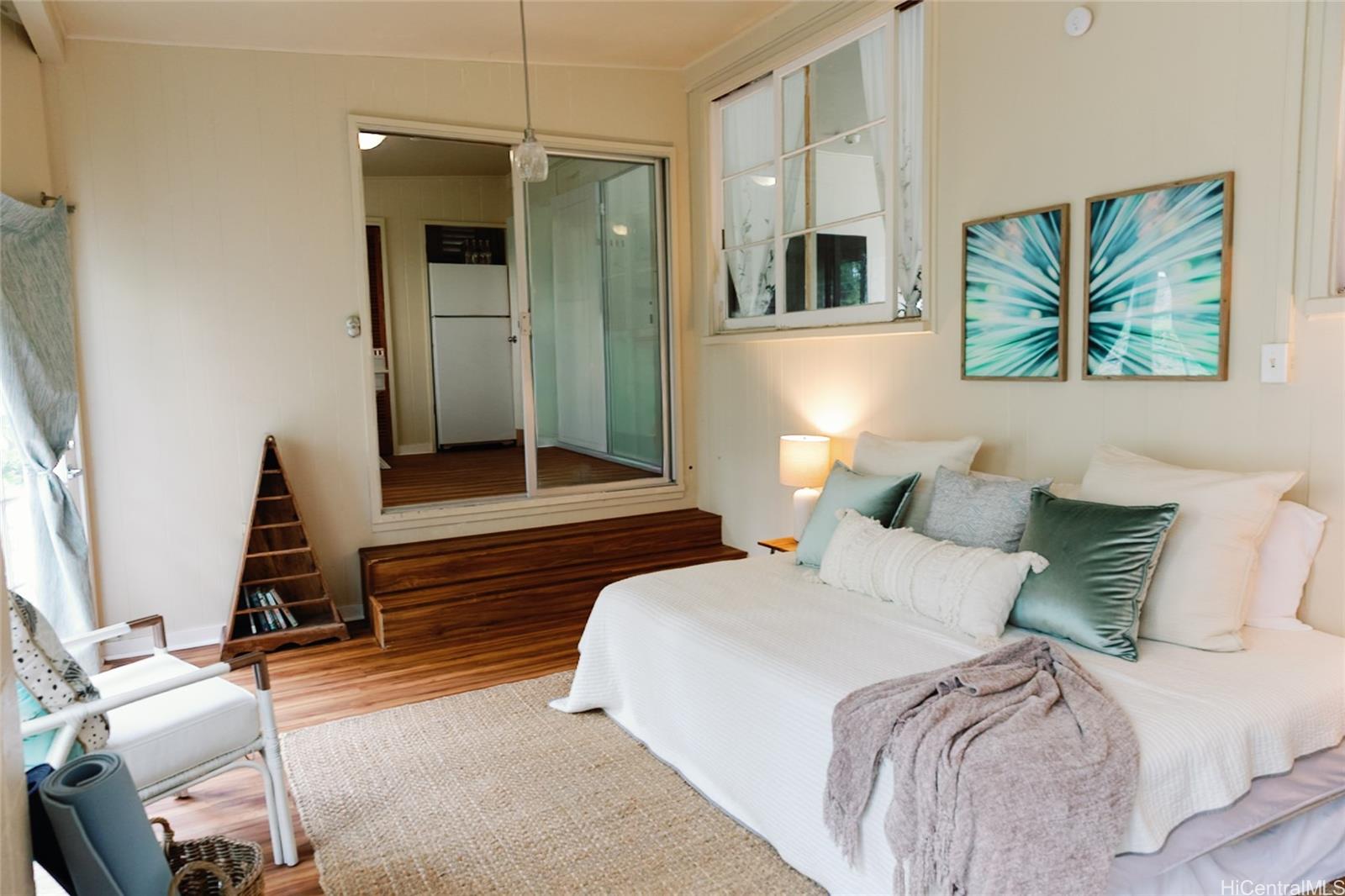 2813  Dow Street Nuuanu Area, Honolulu home - photo 14 of 24