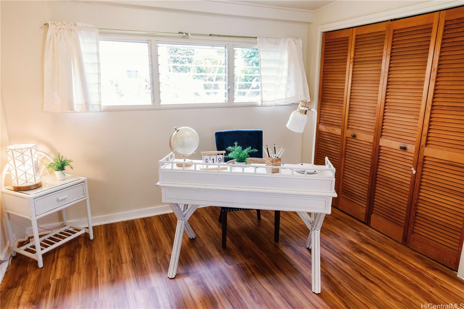 2813  Dow Street Nuuanu Area, Honolulu home - photo 20 of 24